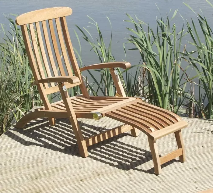 Loungers